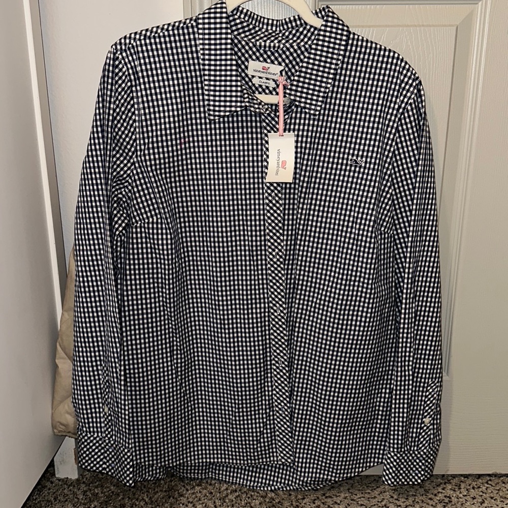 NWT Vineyard Vines Classic Button Down
